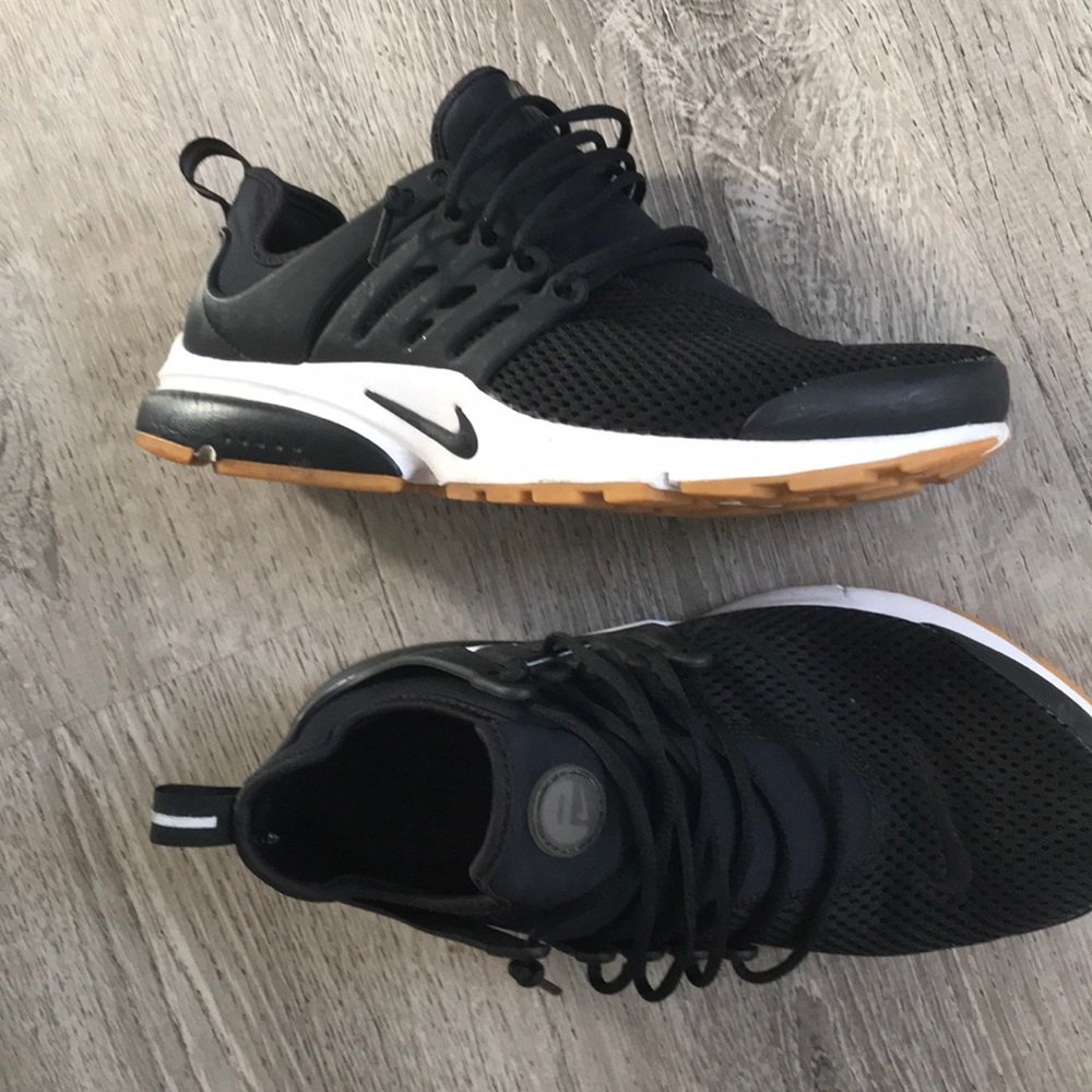 Nike Prestos